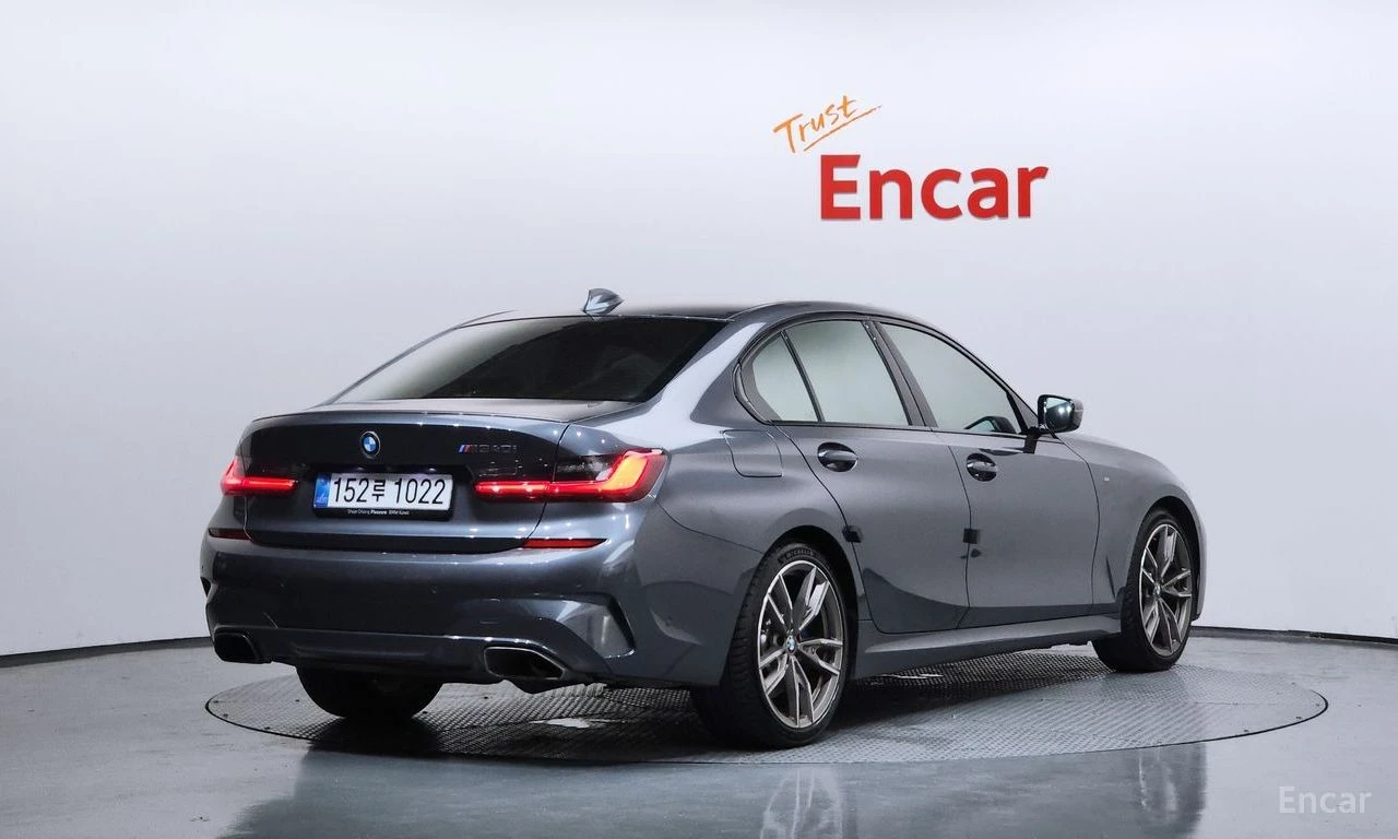 BMW 340 ДИСТРОНИК* ХЕДЪП* 360КАМЕРА* HARMON* KARDON* , снимка 2 - Автомобили и джипове - 55402502