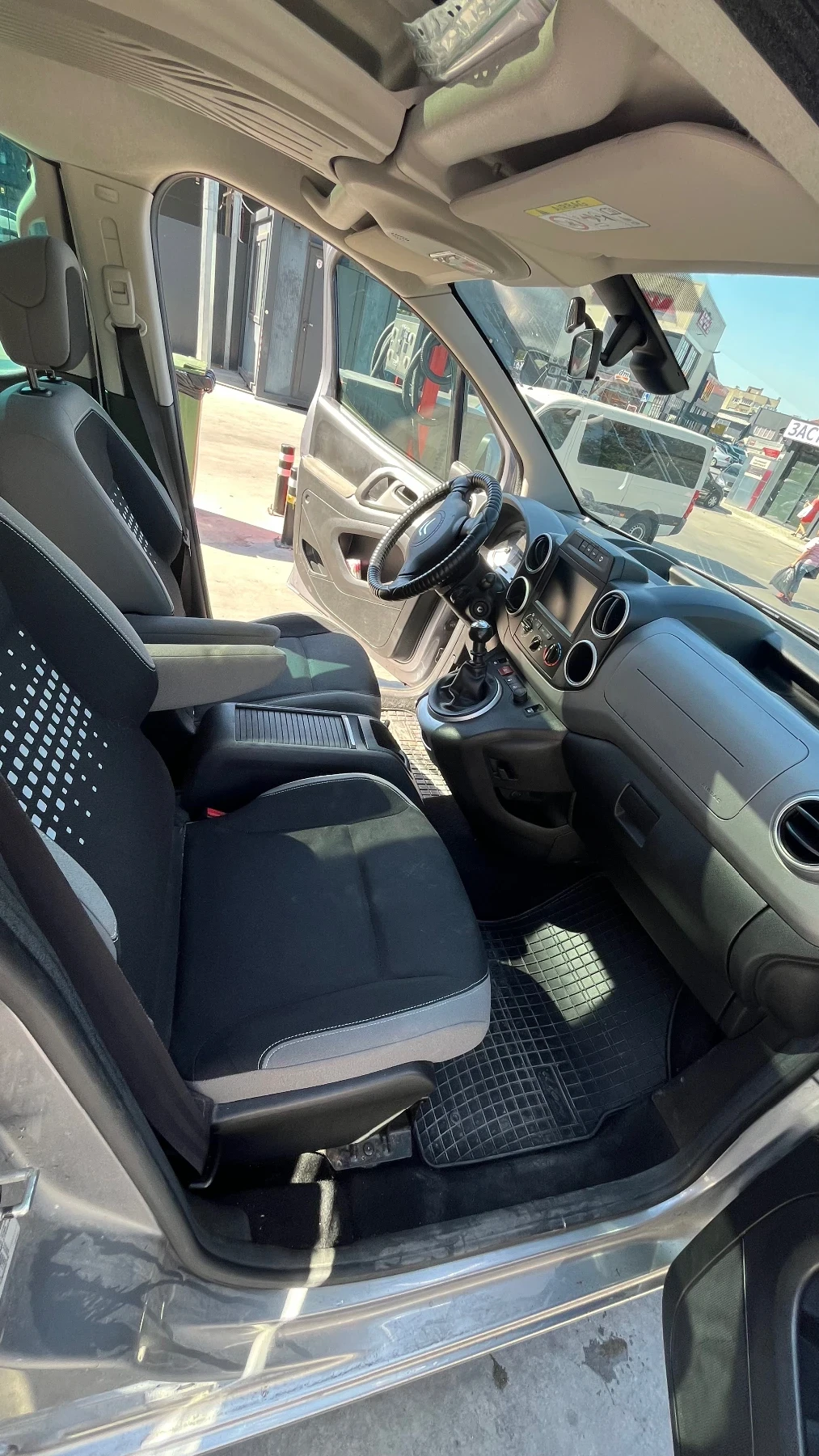 Citroen Berlingo Multi space , снимка 7 - Автомобили и джипове - 55747177