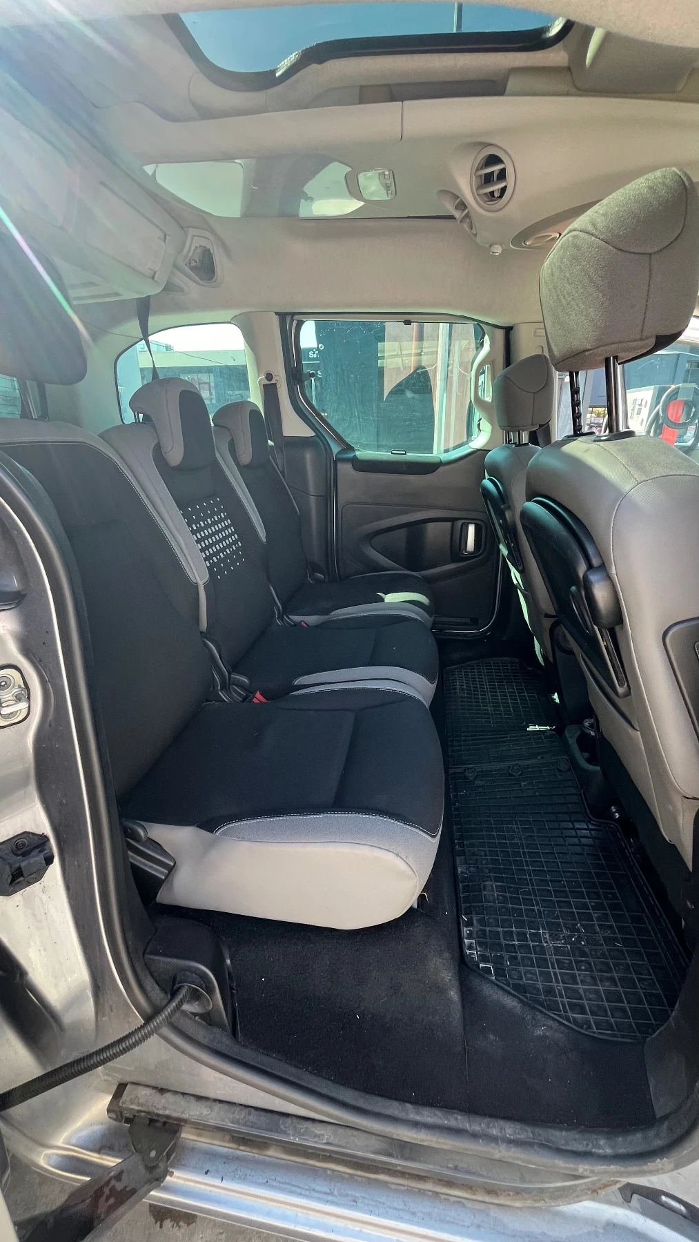 Citroen Berlingo Multi space , снимка 8 - Автомобили и джипове - 55747177