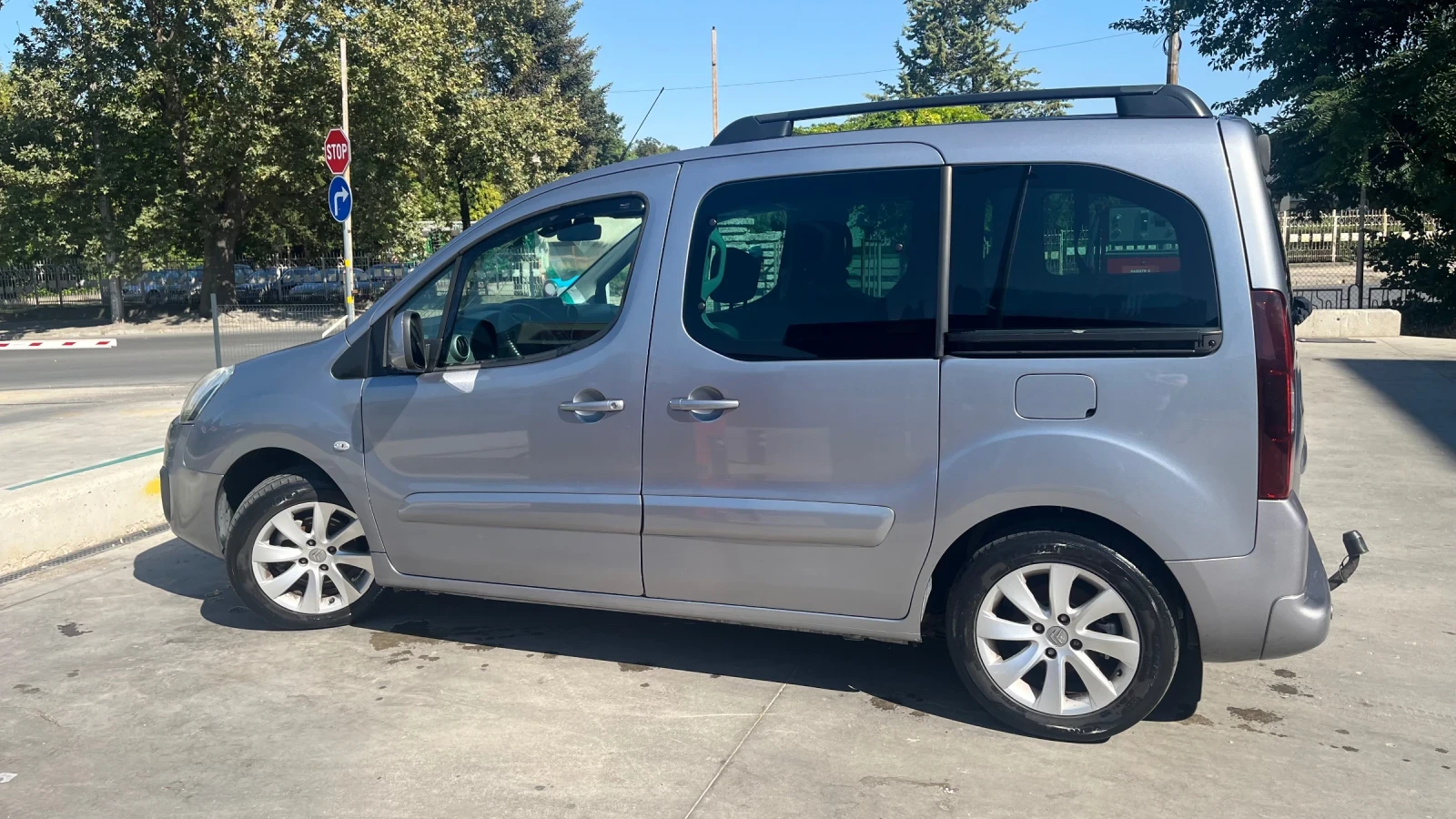 Citroen Berlingo Multi space , снимка 2 - Автомобили и джипове - 55747177