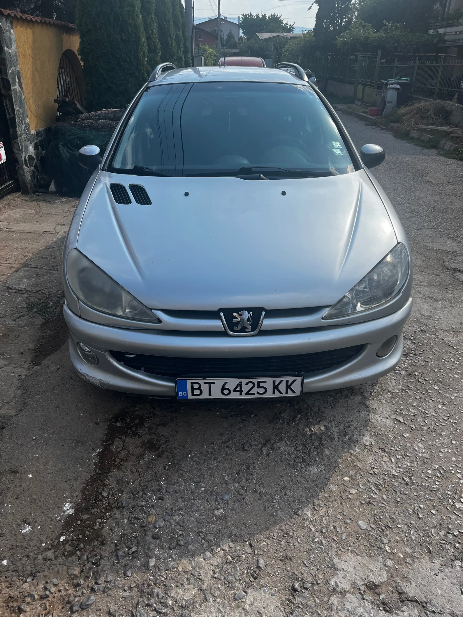 Peugeot 206