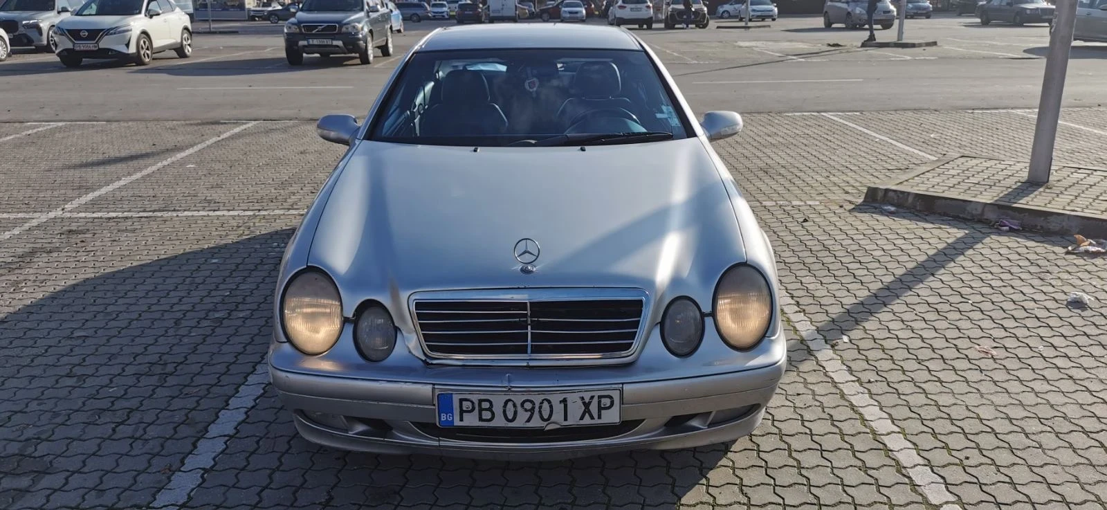 Mercedes-Benz CLK W208