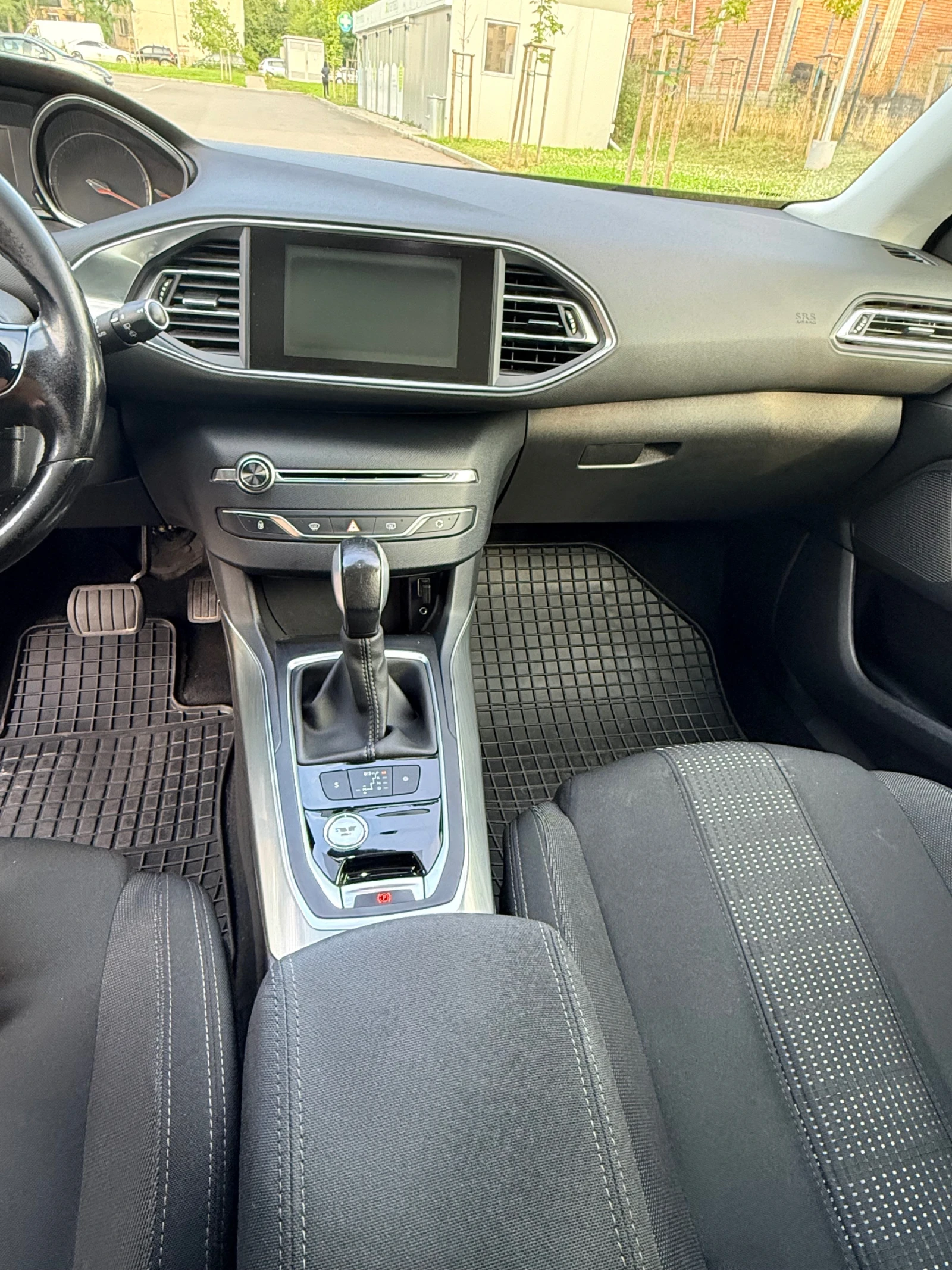 Peugeot 308, снимка 6 - Автомобили и джипове - 56133241