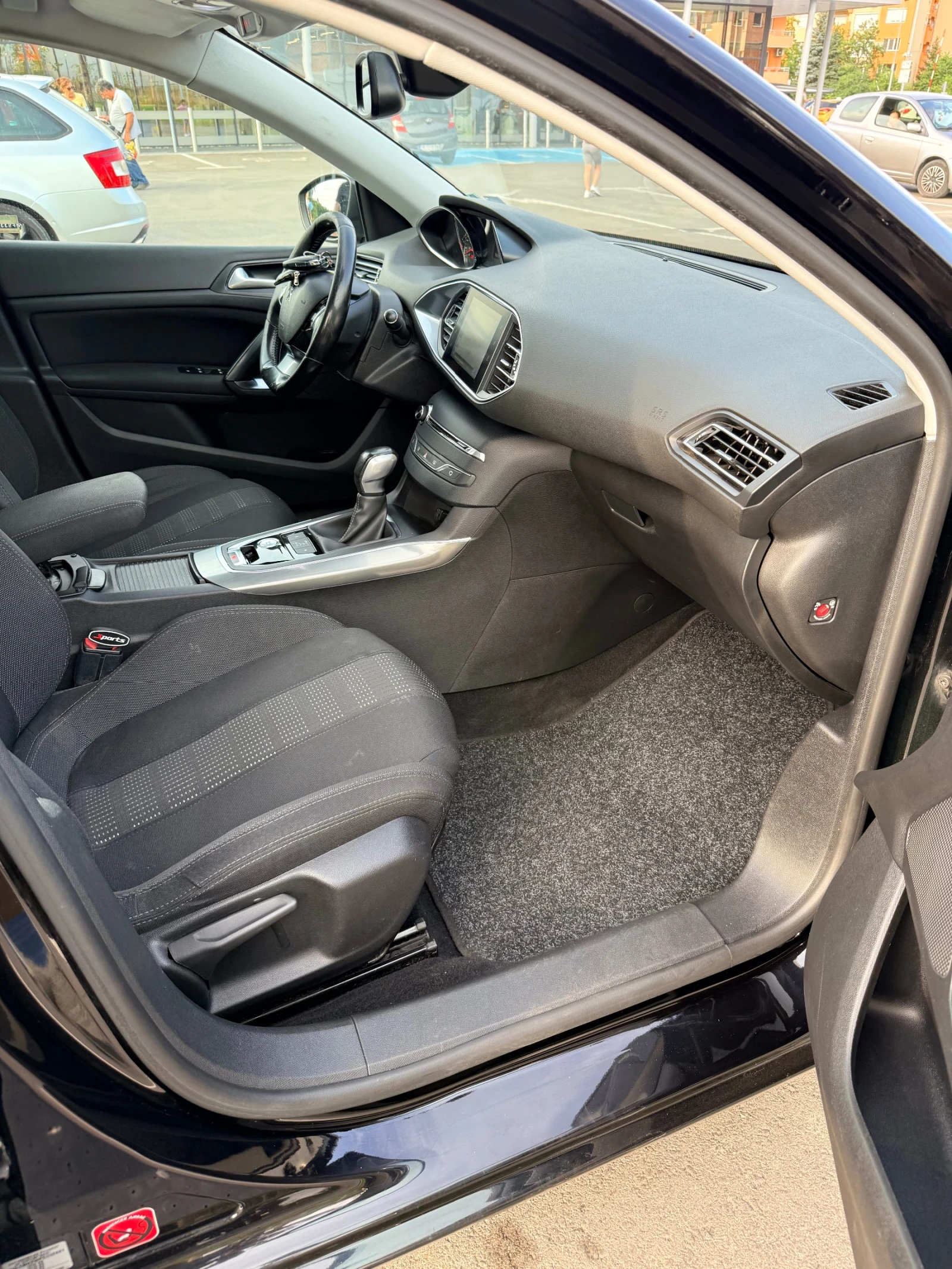 Peugeot 308, снимка 11 - Автомобили и джипове - 56133241