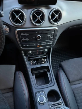 Mercedes-Benz GLA 200 4MATIC AMG INTERIOR, снимка 12