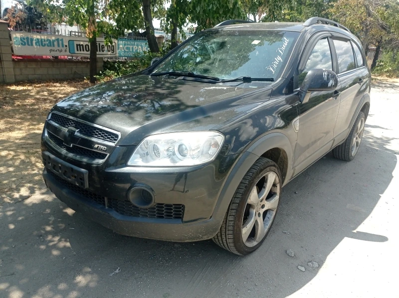 Chevrolet Captiva 2.0D/2.4i, снимка 11 - Автомобили и джипове - 2524328