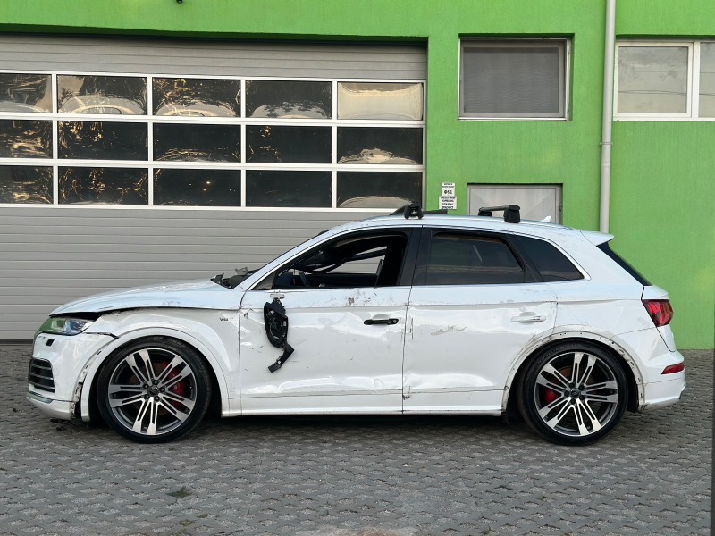 Audi SQ5 3.0TFSI , снимка 2 - Автомобили и джипове - 46468297