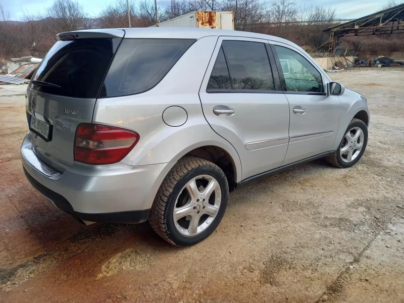 Mercedes-Benz ML 320 320 CDI, снимка 4 - Автомобили и джипове - 48541097