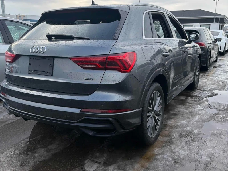 Audi Q3 * Progressiv * CARFAX * БЕЗ ПЪРВОНАЧАЛНА ВНОСКА, снимка 3 - Автомобили и джипове - 53077394