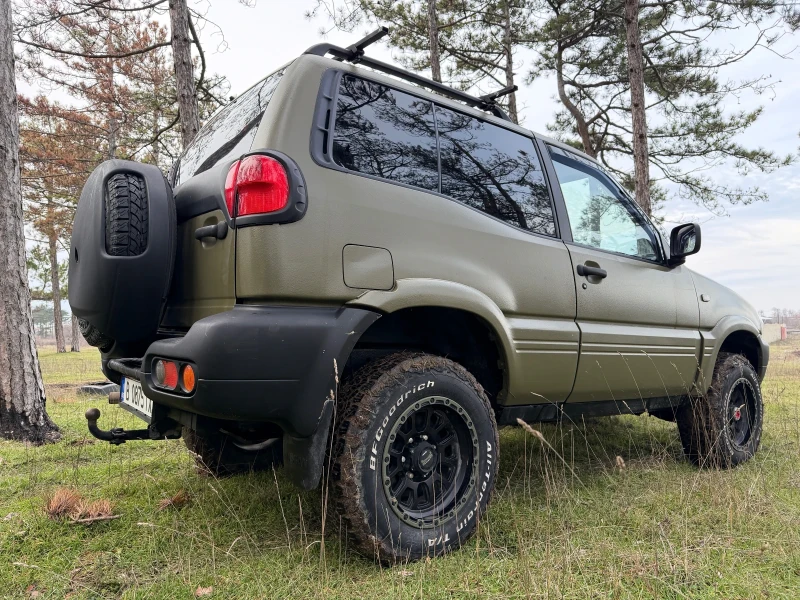 Nissan Terrano 2.4 бензин/газ   4x4   Къса база   Офроуд, снимка 3 - Автомобили и джипове - 53224746