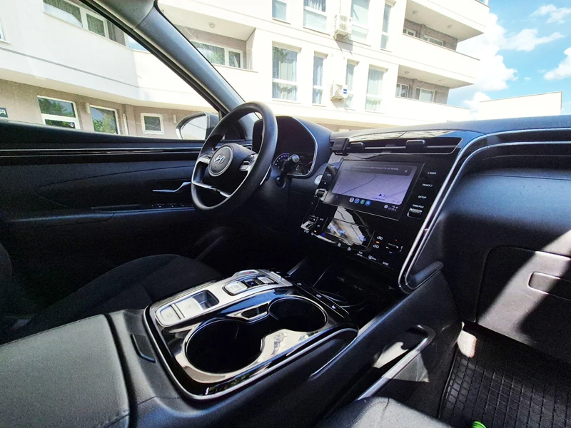 Hyundai Tucson 1.6 TURBO HYBRID ГАРАНЦИЯ, снимка 16 - Автомобили и джипове - 52527546