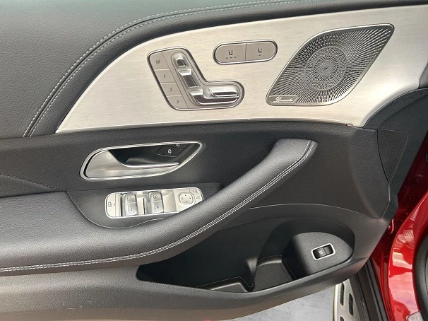 Mercedes-Benz GLE 300 d 4Matic = AMG Line = Night Package  | Mobile.bg   7