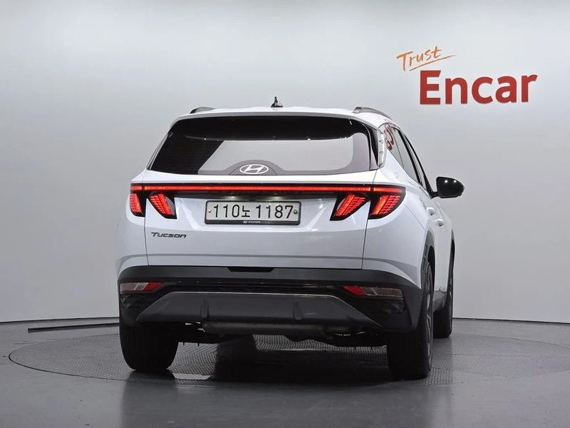 Hyundai Tucson Inspiration 2WD| 226к.с.| ВКЛ.ТЕХНОТЕСТ, снимка 4 - Автомобили и джипове - 55612130