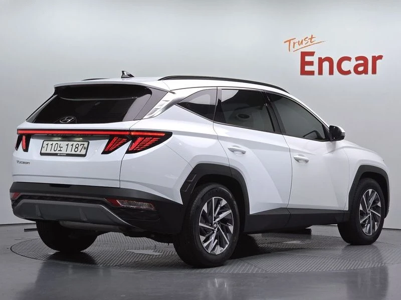 Hyundai Tucson Inspiration 2WD| 226к.с.| ВКЛ.ТЕХНОТЕСТ, снимка 2 - Автомобили и джипове - 55612130
