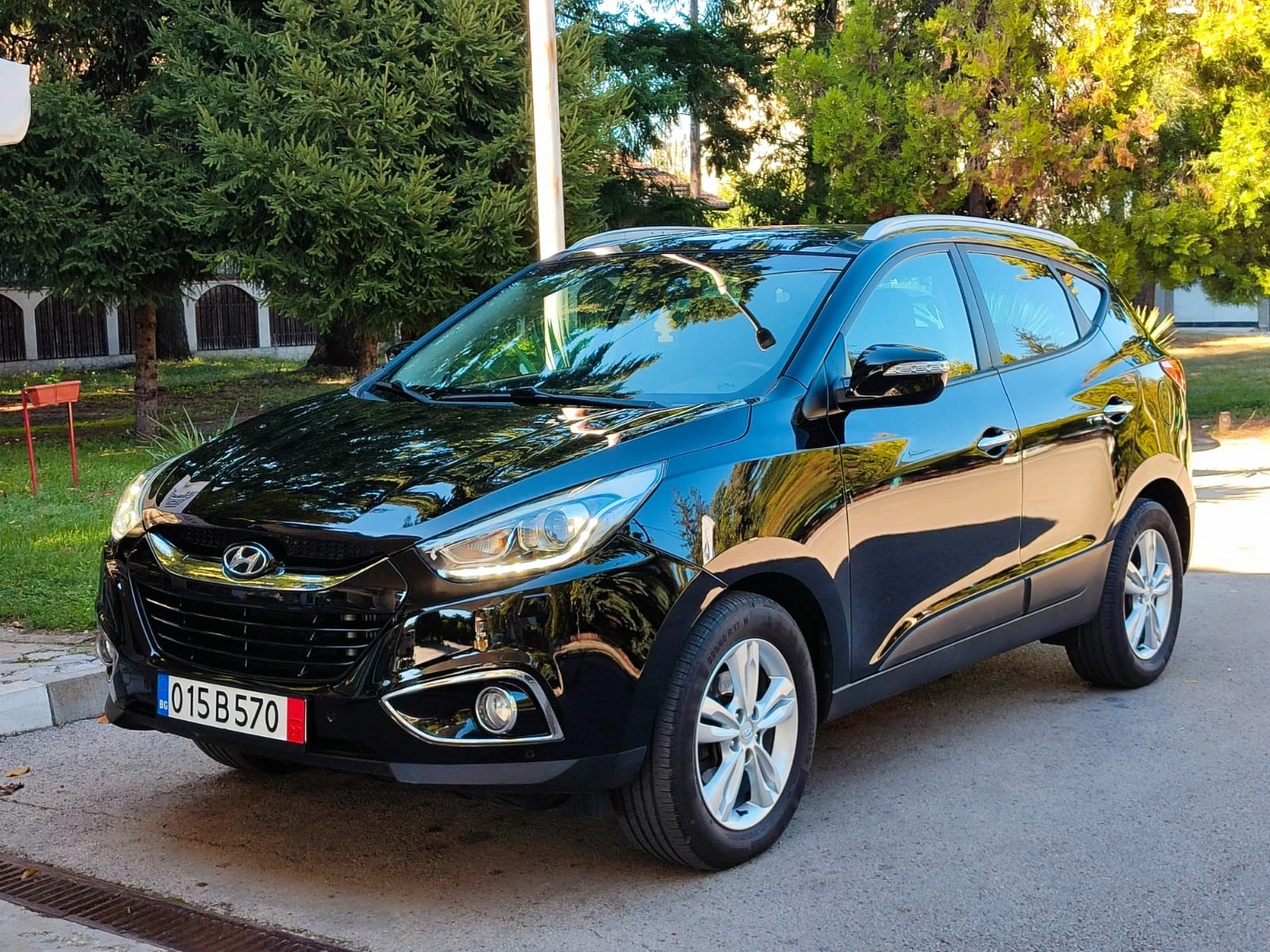 Hyundai IX35 2.0CRDI 184к.с.4WD AUTOMATIC  - [1] 