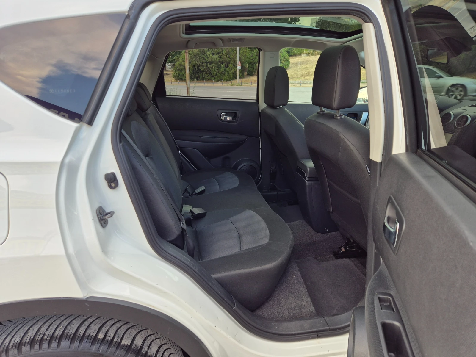 Nissan Qashqai 1.6DCI 131кс - изображение 10