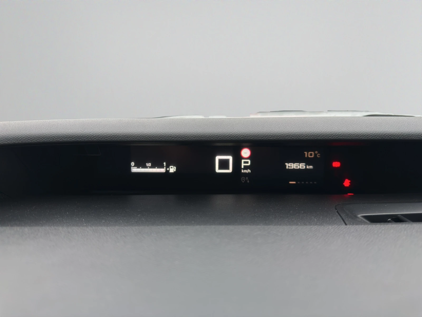 Citroen C3 Aircross NEW C3 AIRCROSS PLUS HYBRID 1.2  | Mobile.bg   12