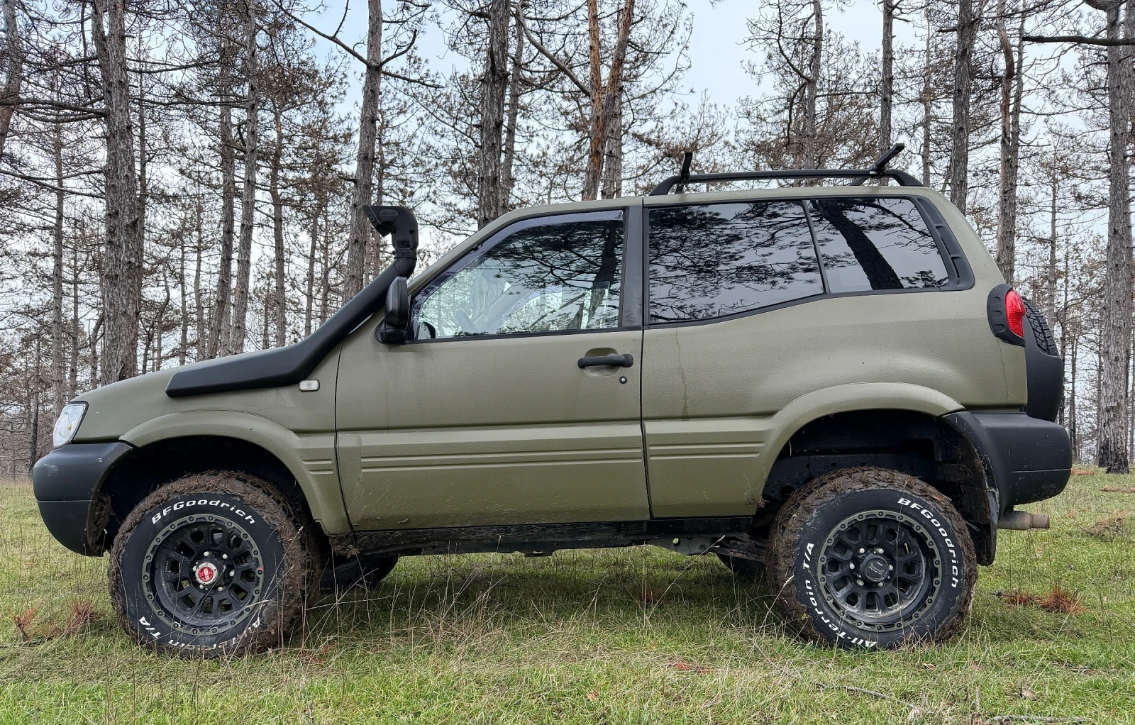 Nissan Terrano 2.4 бензин/газ   4x4   Къса база   Офроуд - изображение 2