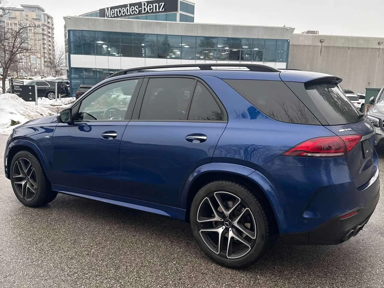 Mercedes-Benz GLE 53 4MATIC | PANO | 360 | DISTRONIC | KEYLESS | MASSAGE | , снимка 11 - Автомобили и джипове - 53751509