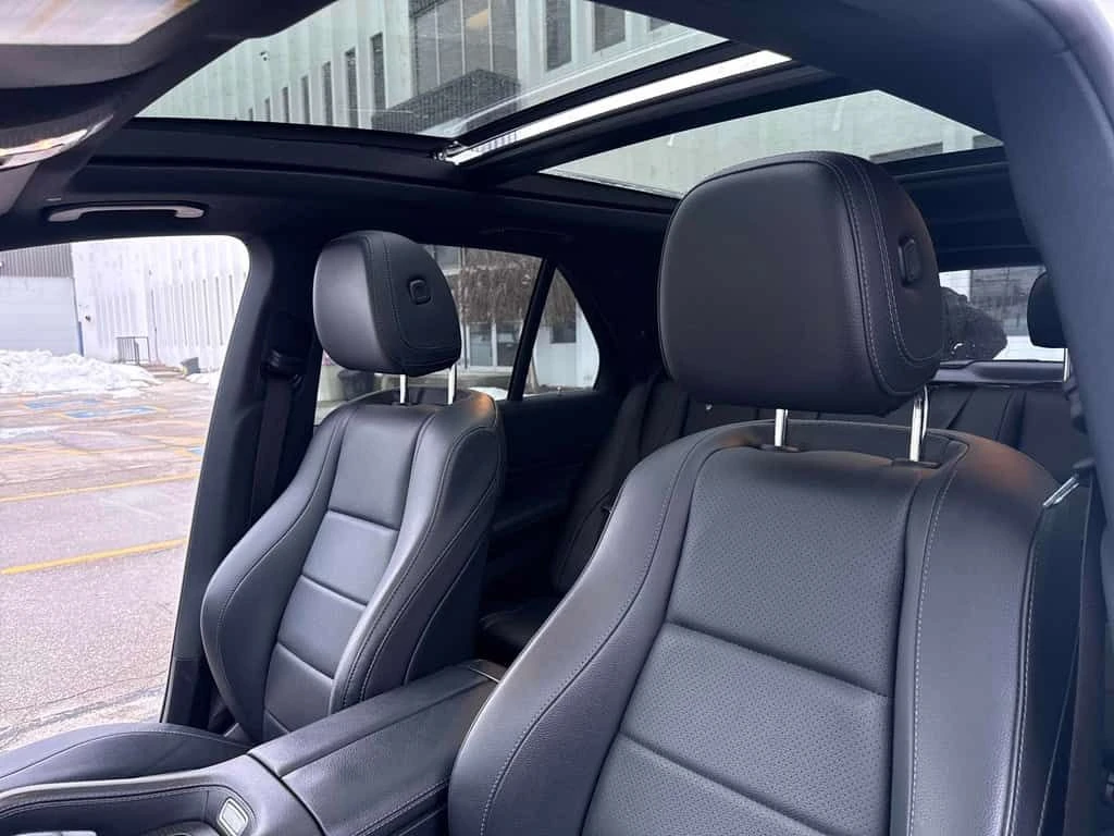 Mercedes-Benz GLE 450 AMG 4MATIC SUV/CARFAX/BURMESTER/ПАНОРАМА, снимка 8 - Автомобили и джипове - 54030243