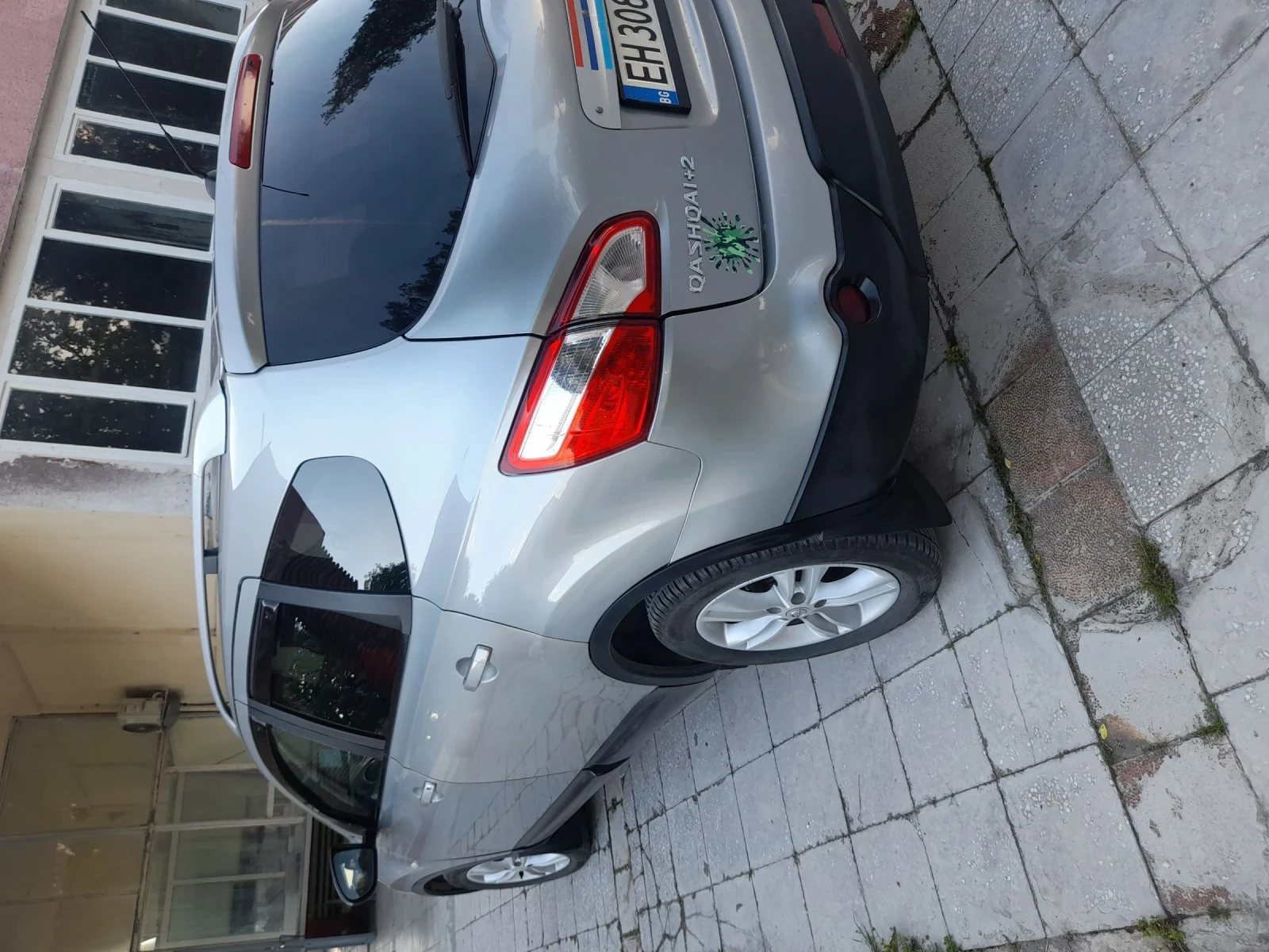 Nissan Qashqai, снимка 5 - Автомобили и джипове - 54620743
