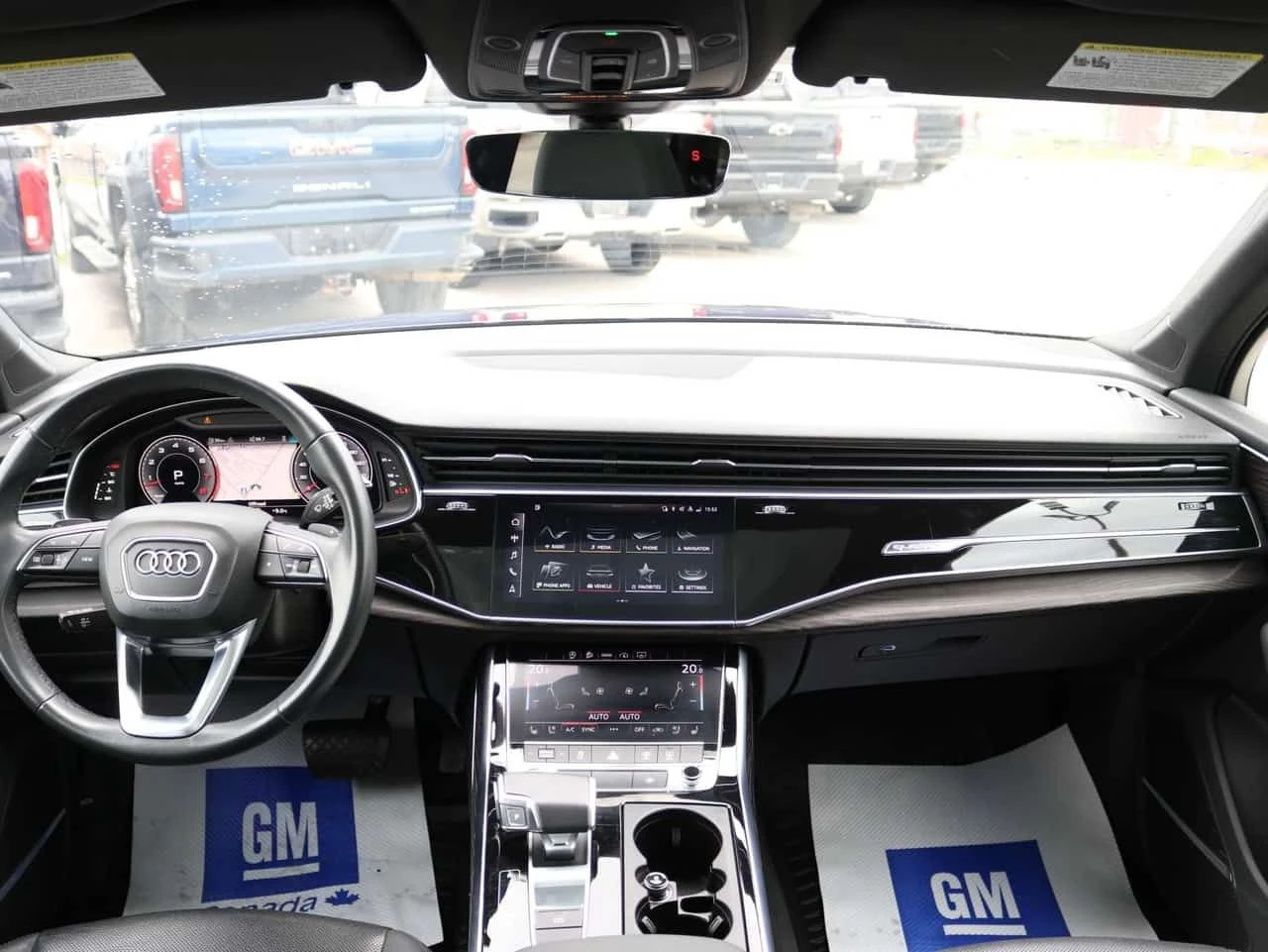 Audi Q7 * Progressiv 55 TFSI quattro * CARFAX * ЦЕНА ДО БГ, снимка 6 - Автомобили и джипове - 54795853