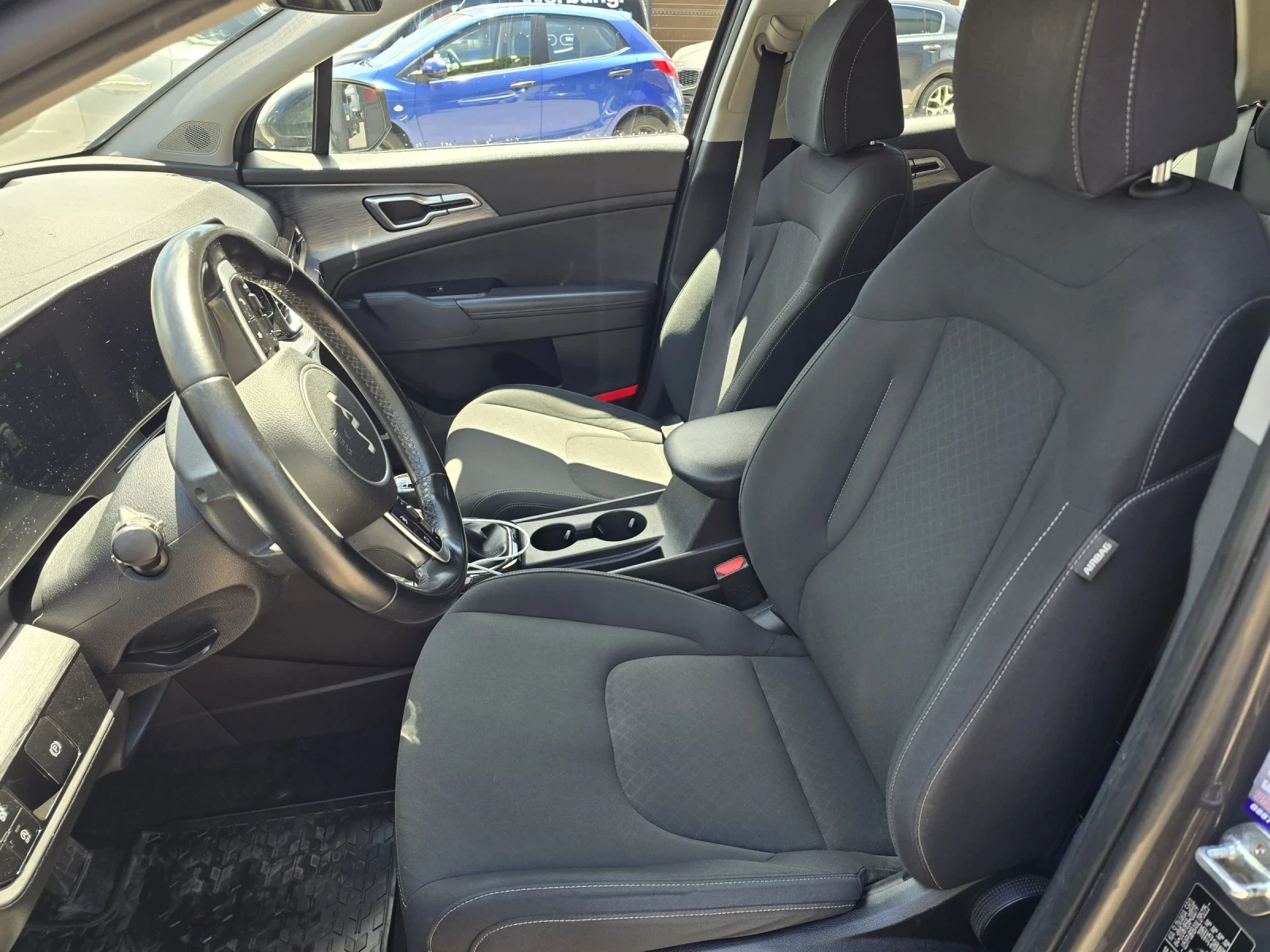 Kia Sorento 1.6 турбо , снимка 8 - Автомобили и джипове - 54912545