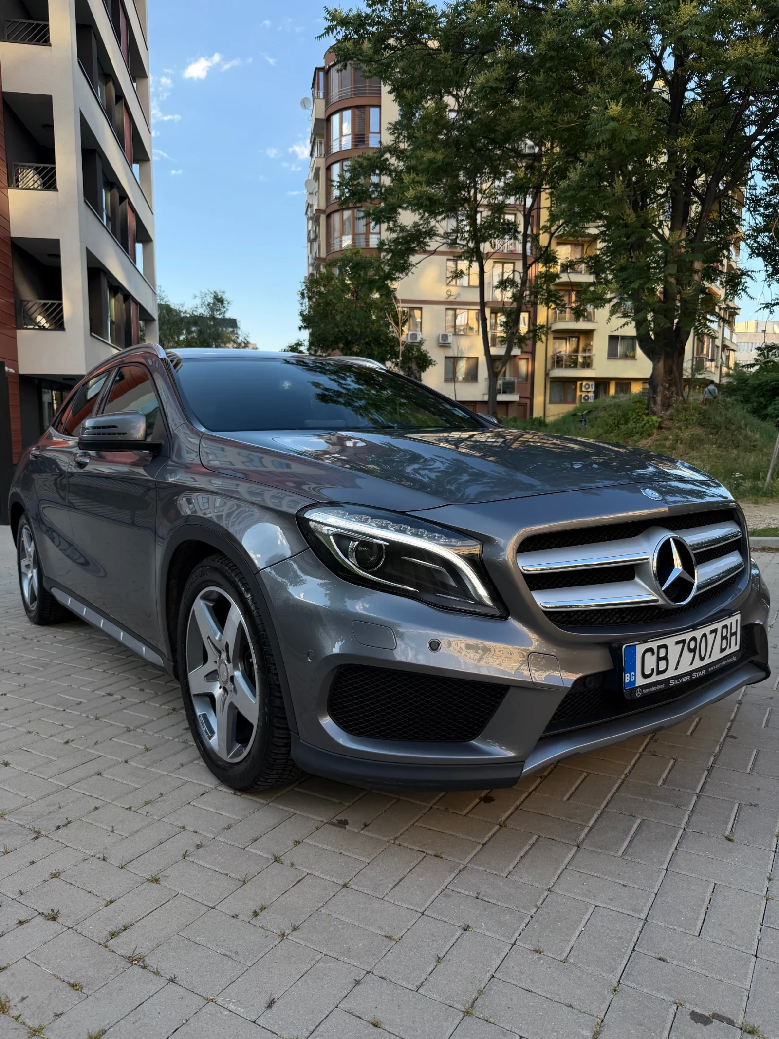 Mercedes-Benz GLA 200 4MATIC AMG INTERIOR, снимка 2 - Автомобили и джипове - 54917995