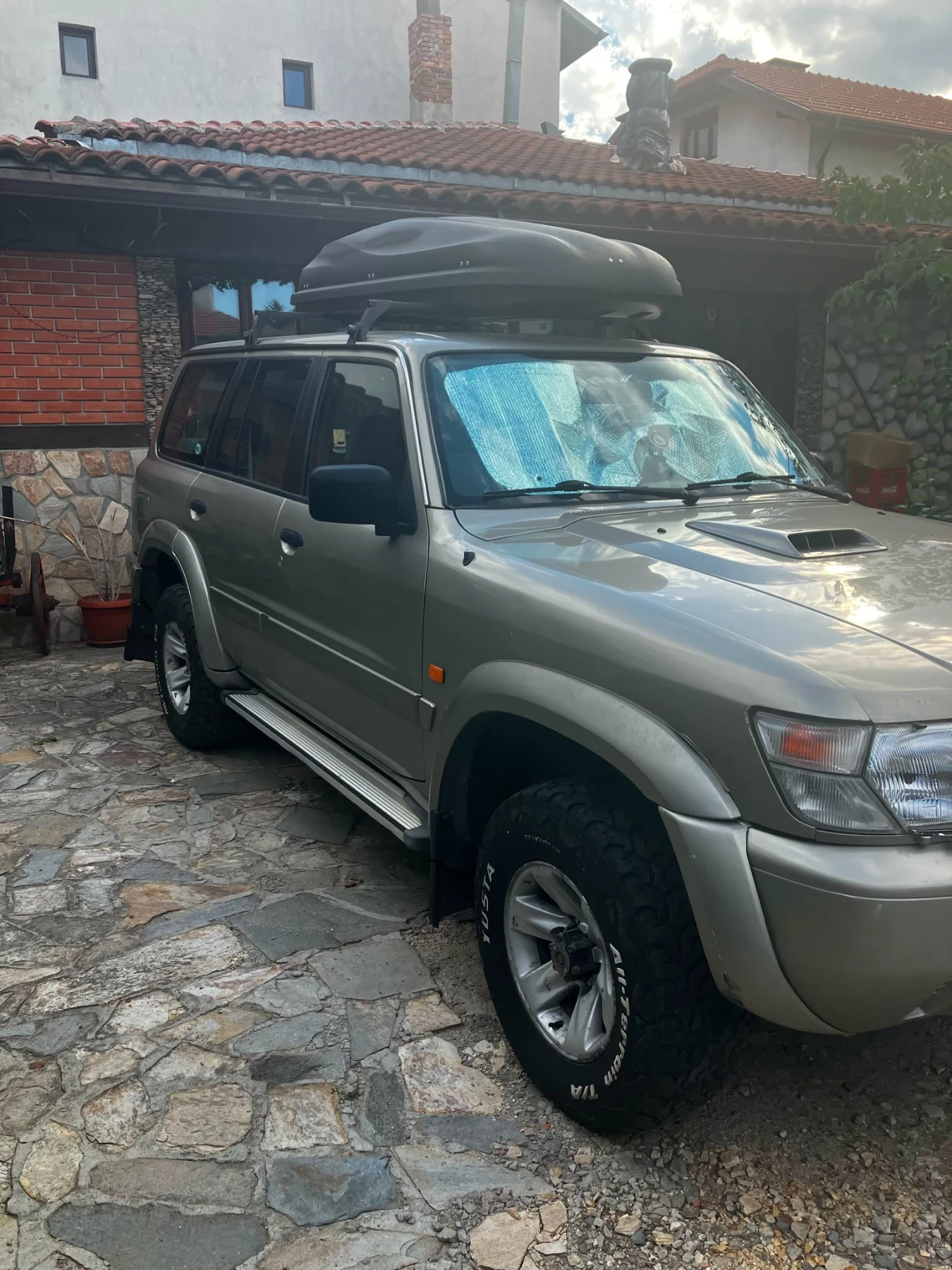 Nissan Patrol LWB, Y61, 6+ 1