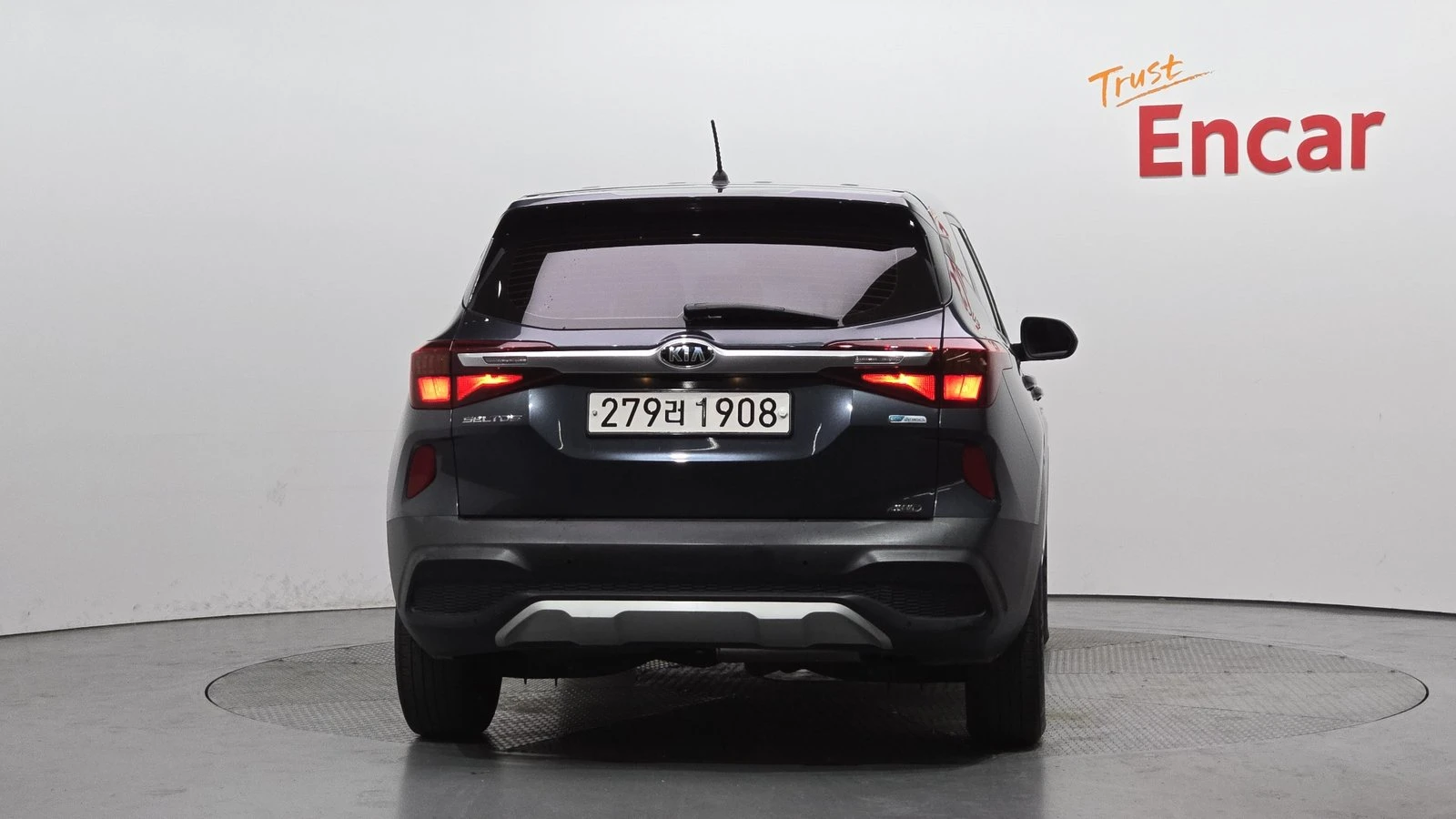 Kia Seltos 1.6* КРАЙНА ЦЕНА, снимка 4 - Автомобили и джипове - 55318954