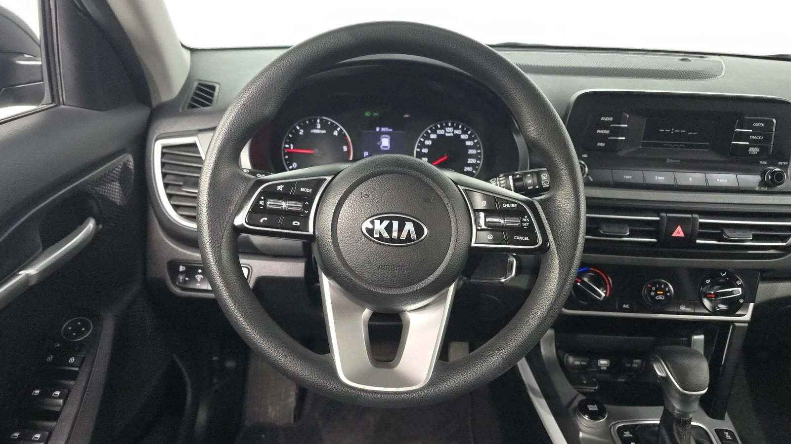 Kia Seltos 1.6* КРАЙНА ЦЕНА, снимка 13 - Автомобили и джипове - 55318954