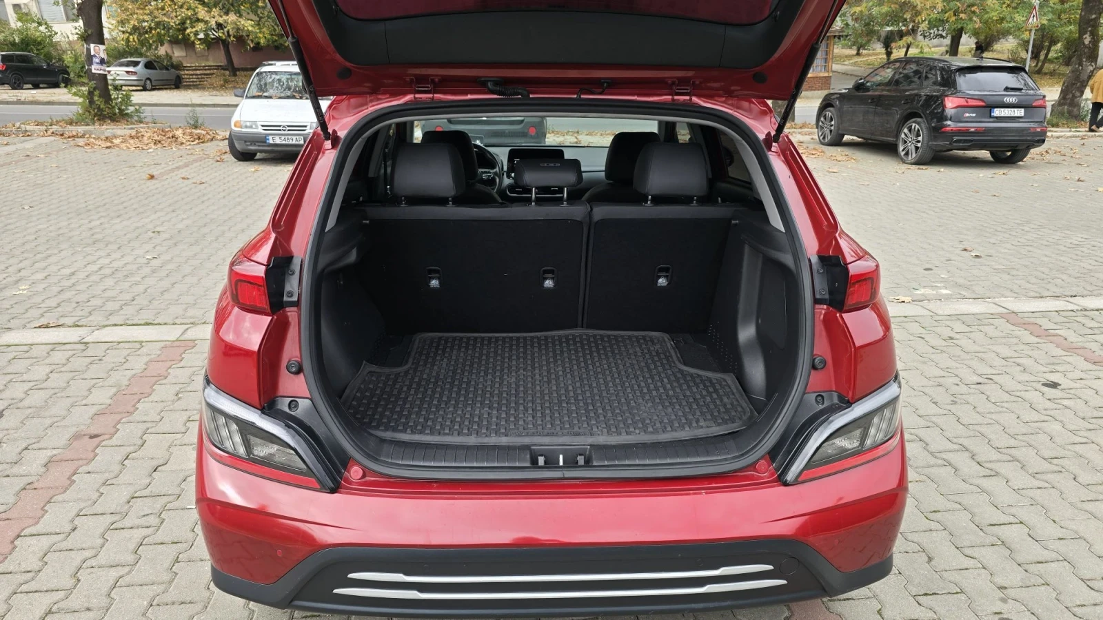 Hyundai Kona Prime 64kw Full Термопомпа, снимка 13 - Автомобили и джипове - 56734827