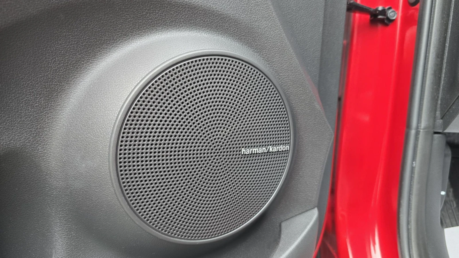 Hyundai Kona Prime 64kw Full Термопомпа, снимка 11 - Автомобили и джипове - 56734827