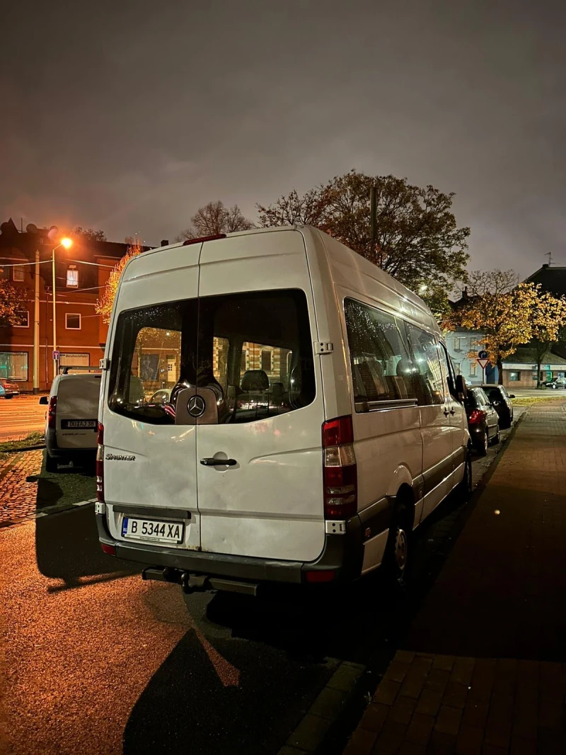 Mercedes-Benz Sprinter 211, снимка 2 - Бусове и автобуси - 48032844