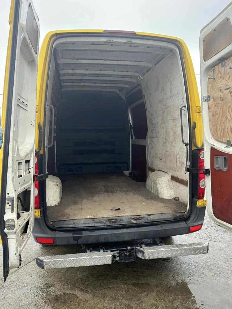 VW Crafter, снимка 4 - Бусове и автобуси - 52908140