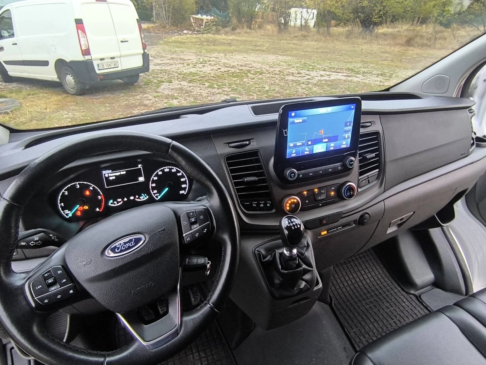 Ford Transit Custom, снимка 10 - Бусове и автобуси - 56642697
