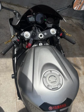 Yamaha YZF-R1 | Mobile.bg    5