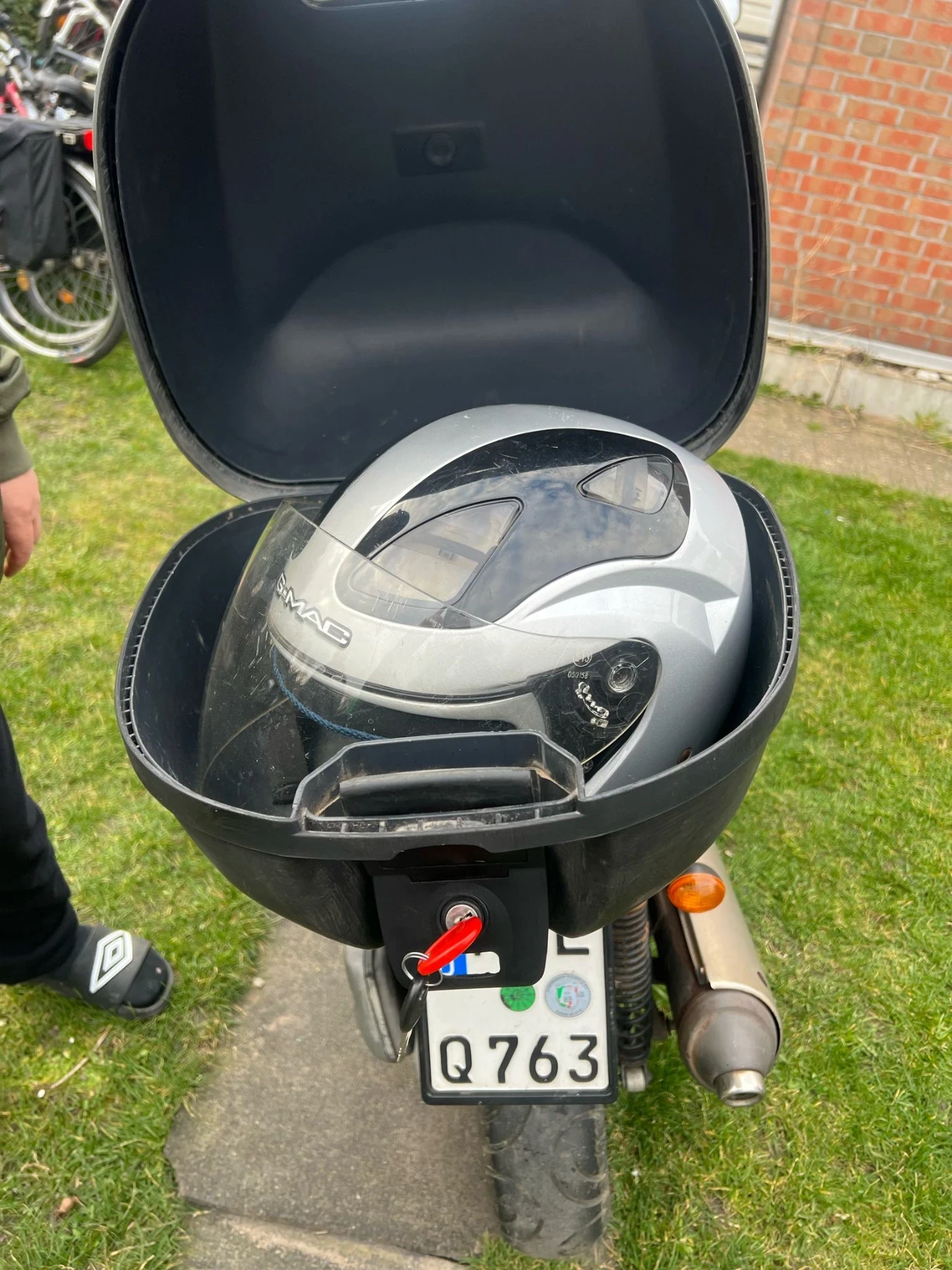 Aprilia Leonardo  - изображение 7