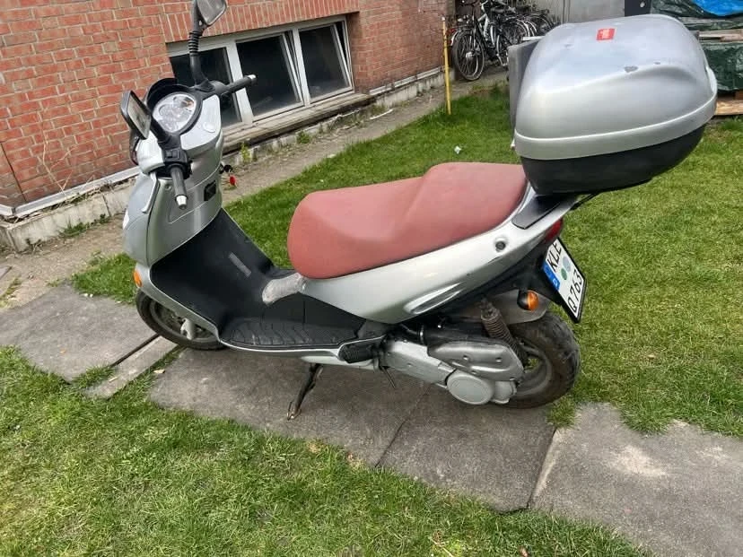 Aprilia Leonardo  - изображение 5
