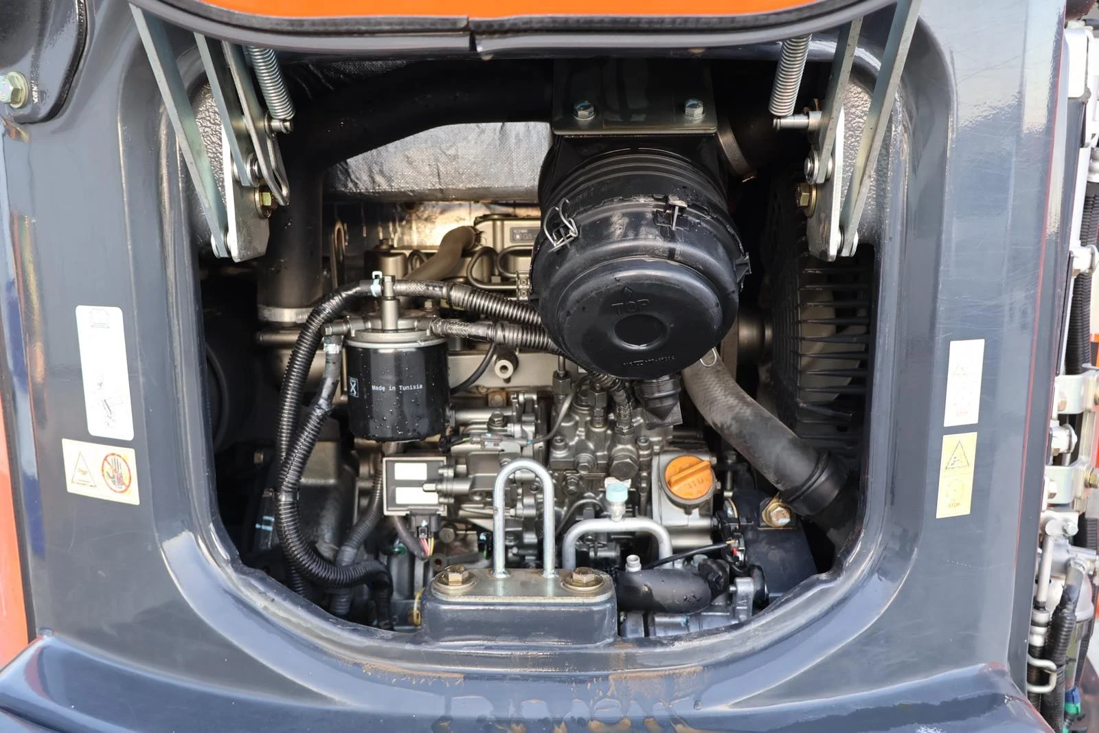 Багер Hitachi ZaxiS38U, снимка 8 - Индустриална техника - 53850256