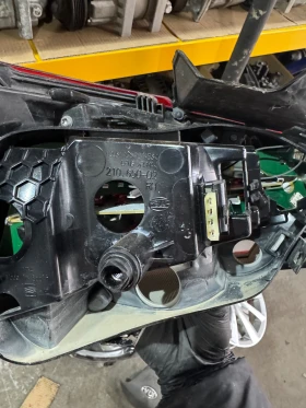 Seat Ibiza 2017г външен десен стоп, снимка 3