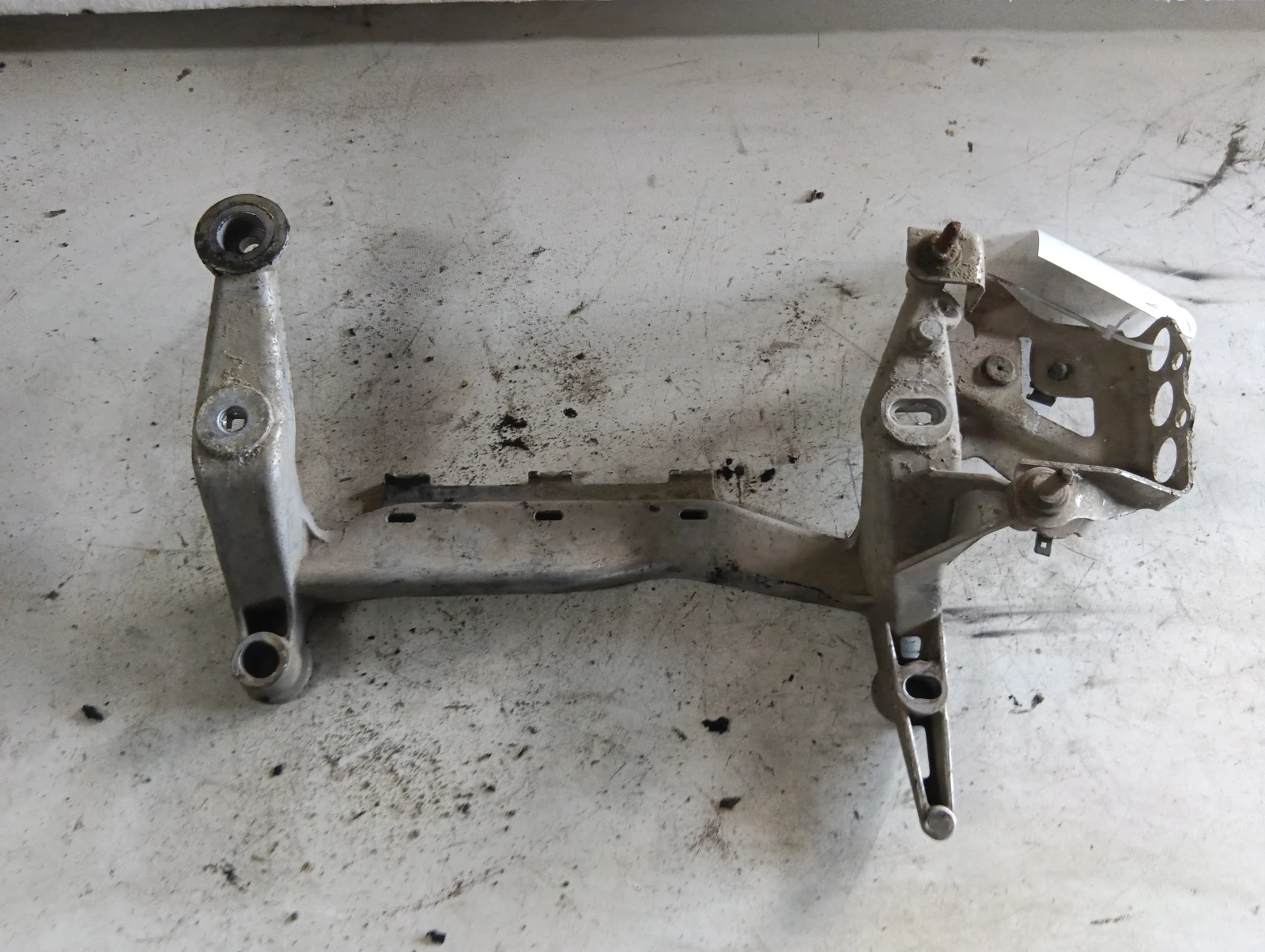 планка 7L0616879 Audi Q7