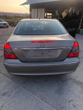     , ,   Mercedes-Benz E 320