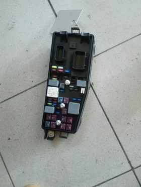 бушонно табло (отпред при мотора) Киа Карнивал 2.7Б