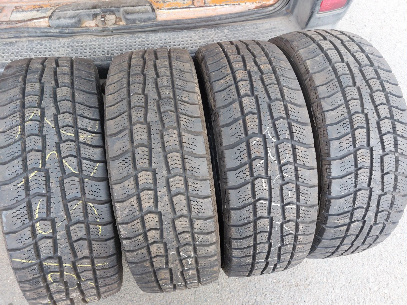���� 225/65R17 | Mobile.bg � ����������� 1