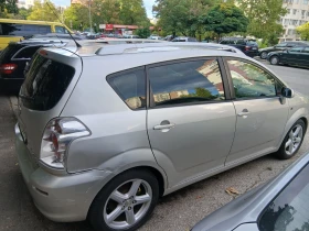 Toyota Corolla verso, снимка 13