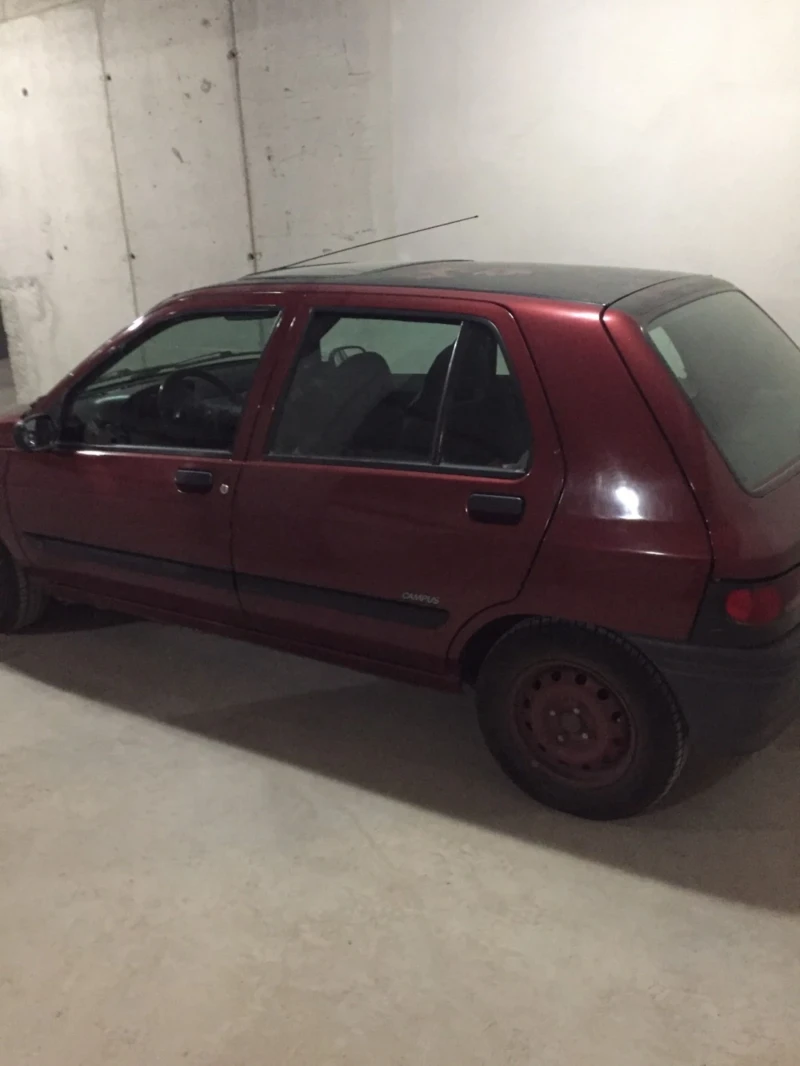 Renault Clio, снимка 2 - Автомобили и джипове - 47479743