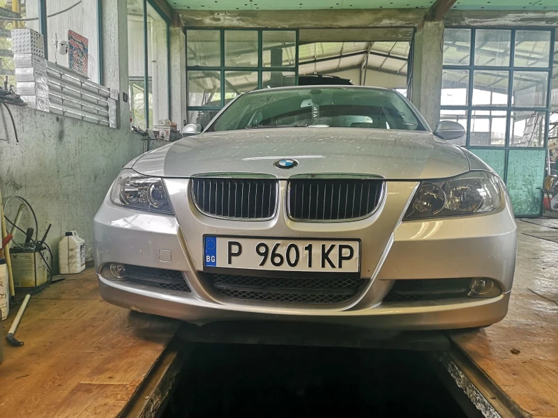 BMW 320 Е90, снимка 16 - Автомобили и джипове - 52365897