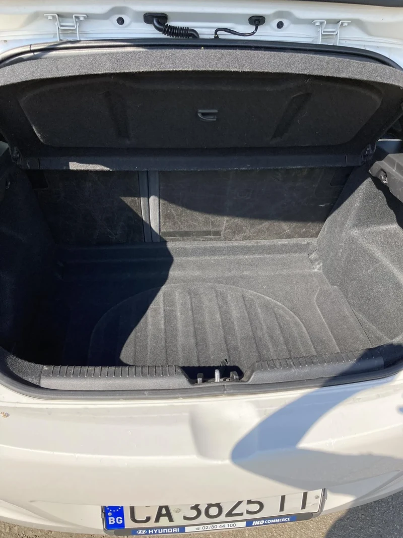 Hyundai I30 i 30-1, 4 дизел, снимка 10 - Автомобили и джипове - 52589369