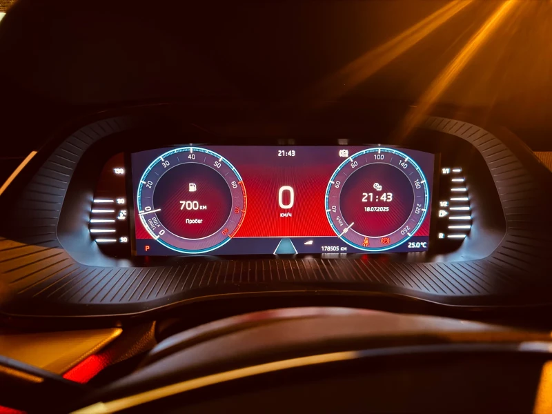 Skoda Octavia SPORT BUSINESS, снимка 8 - Автомобили и джипове - 52452761